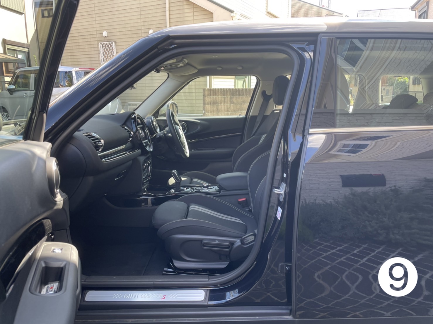 interior_image_2.jpeg